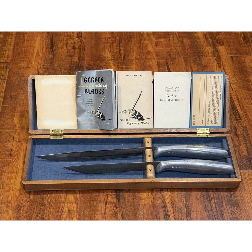 Vintage 1947 Gerber Legendary Blades Carving Knife Knives Set in Walnut Box